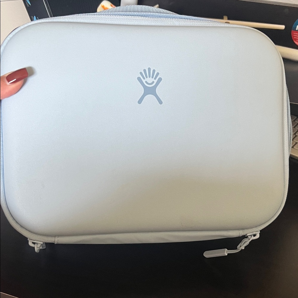 Hydro Flask Sky Blue Lunch Tote